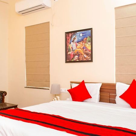 Oyo 7187 Earth Aromaa Hotel Calcutta Exterior foto