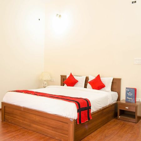 Oyo 7187 Earth Aromaa Hotel Calcutta Exterior foto