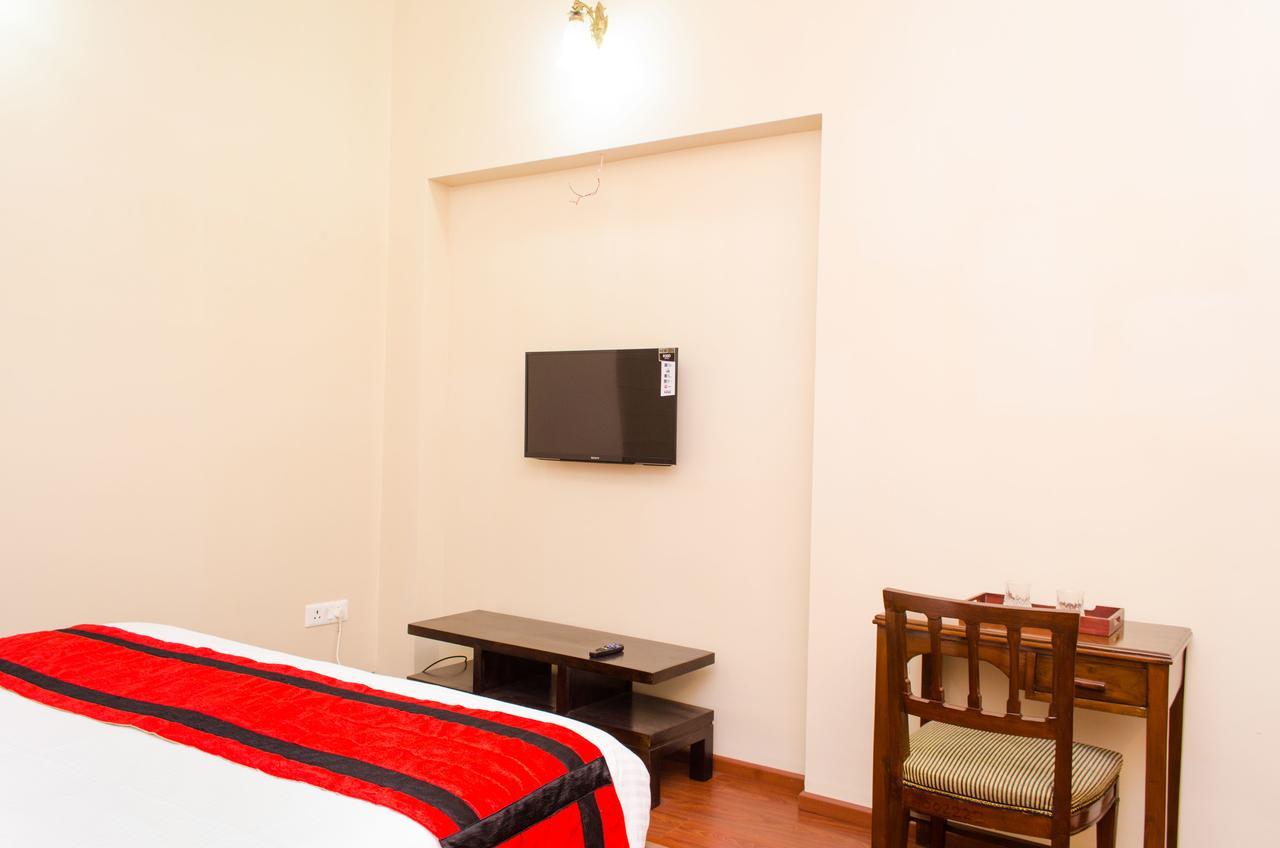 Oyo 7187 Earth Aromaa Hotel Calcutta Exterior foto